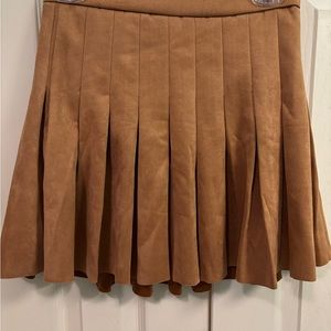 Brown Pleated Skirt By Love Tree in size small